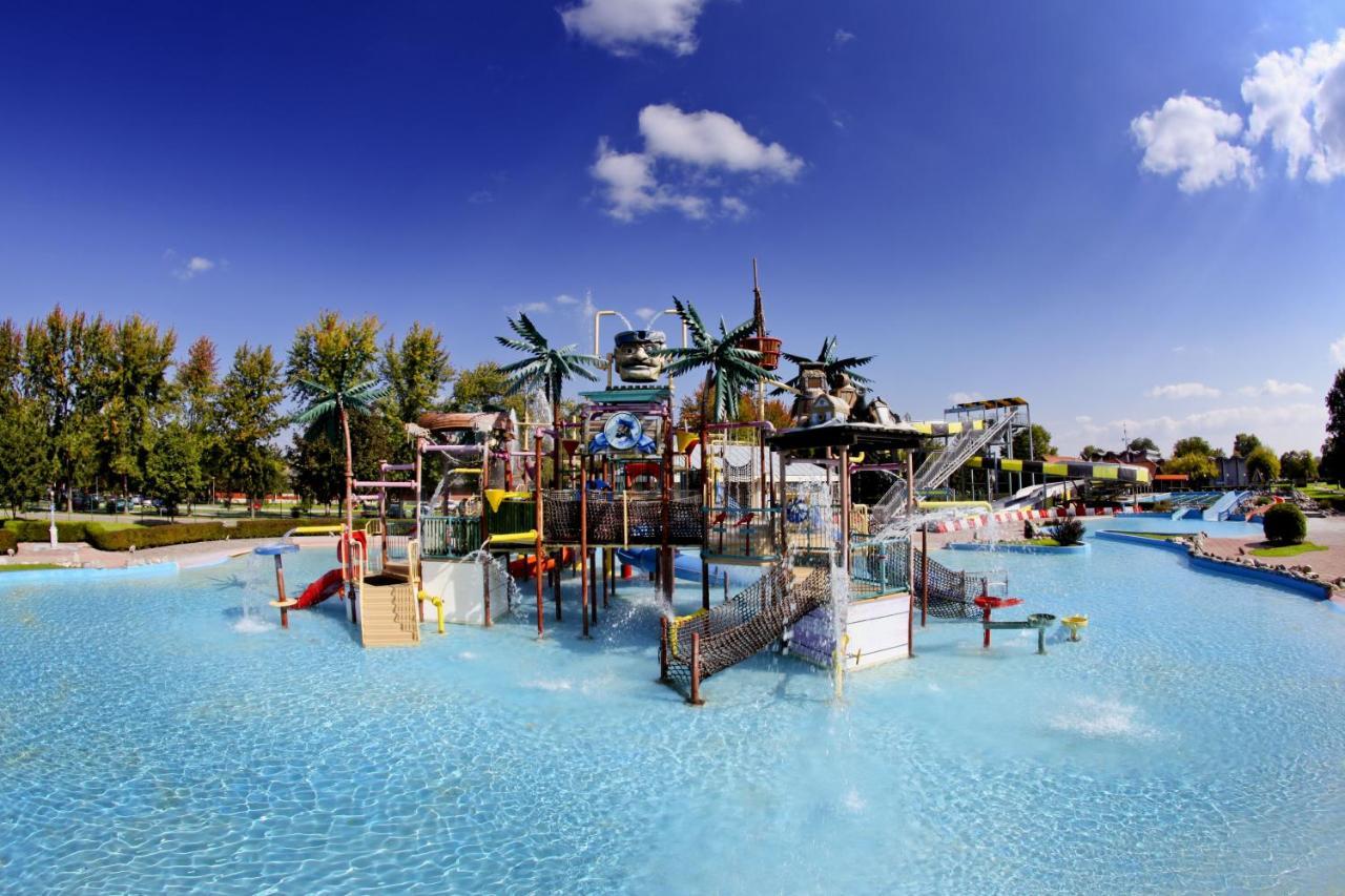 Mediteran Travel Mobile Homes In Camping Terme Catez Brežice エクステリア 写真